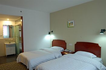 Jingyue 99 Inn Shanghai Pudong Airport Shiwan Branch 上海 外观 照片